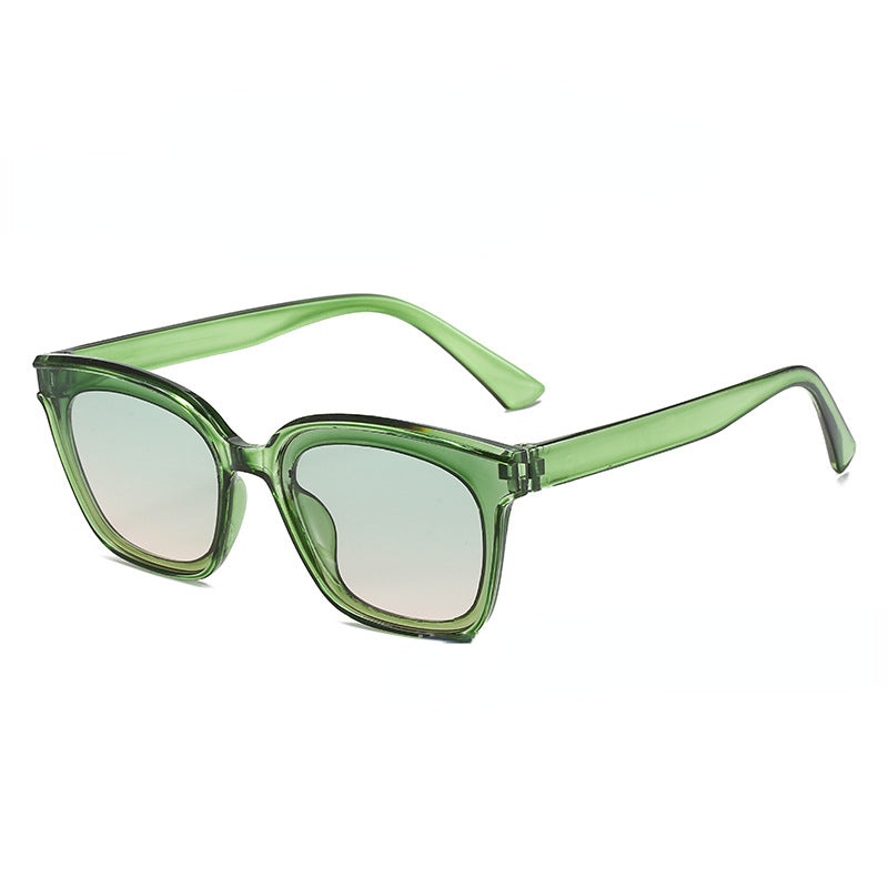 Wholesale of New Frame Plastic PC Sunglasses